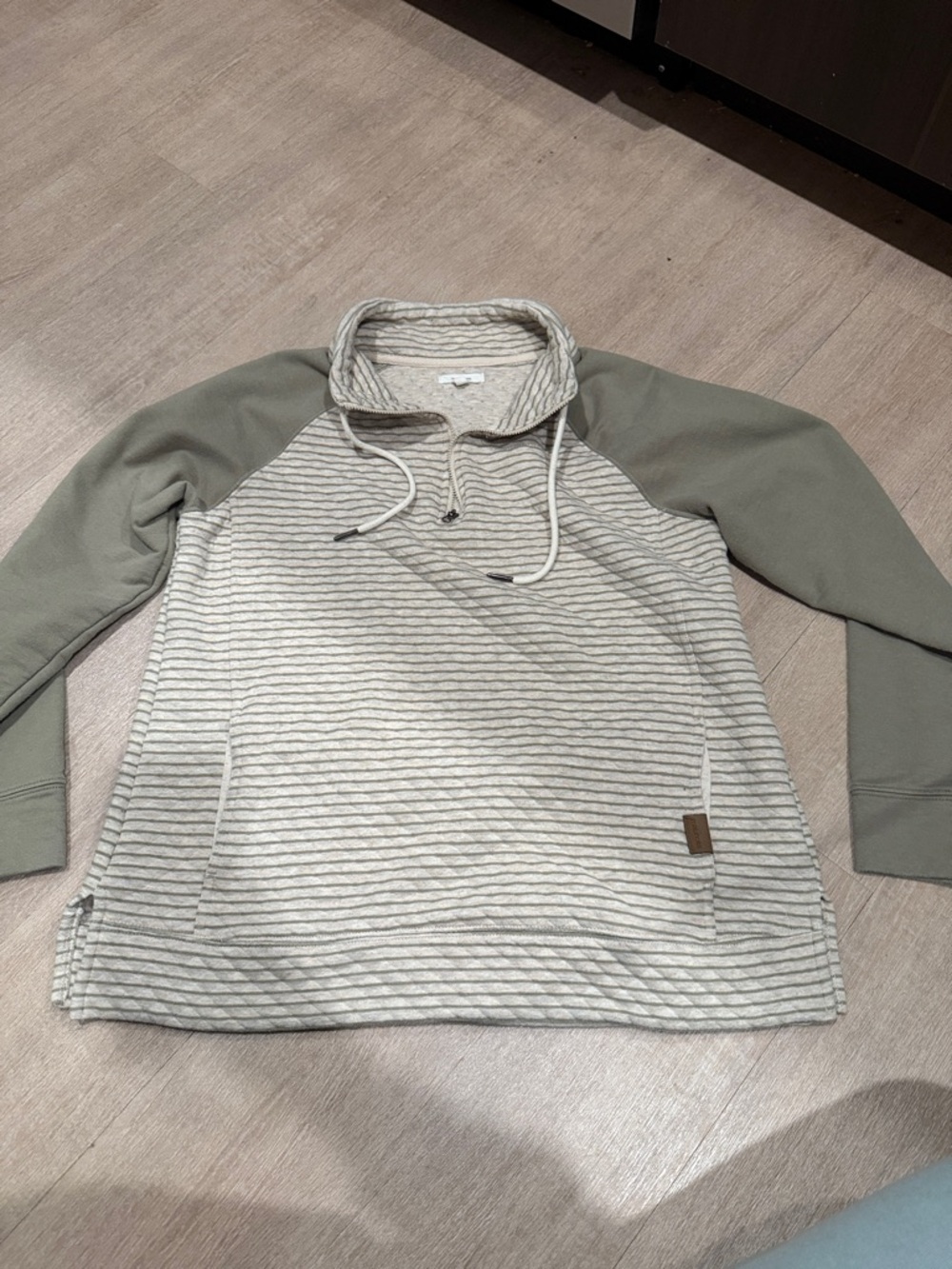 Maurices Striped Pullover Hoodie in Light Gray and Olive Drab- Size Medium